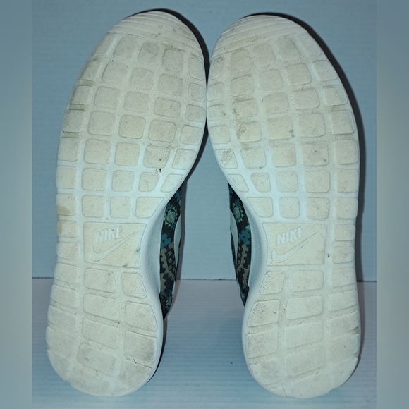Nike Roshe One Iguana Sail Loden Bamboo Aztec 2015 RARE Size 10 655206-213 - Picture 9 of 10